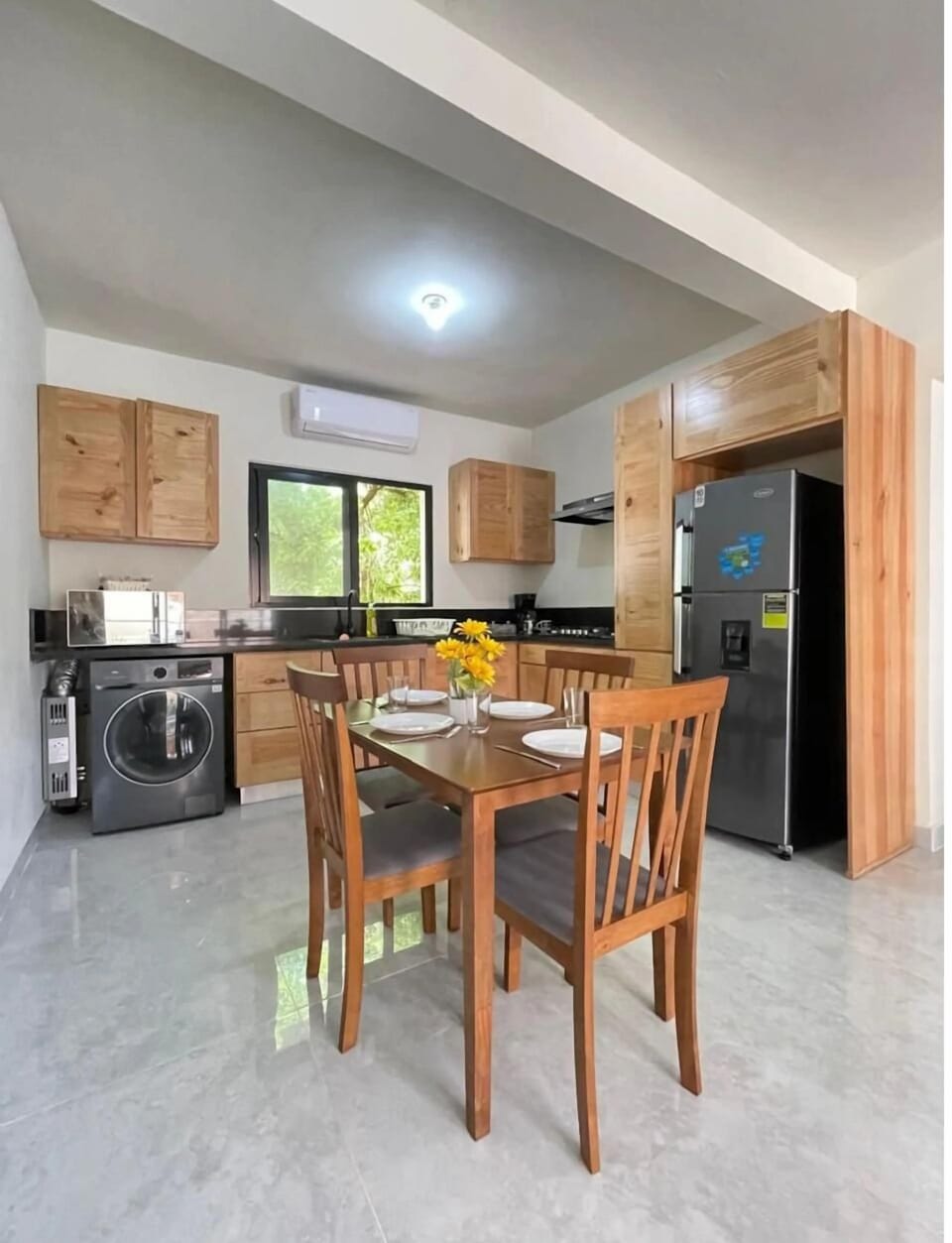 Kitchen and Dinning 