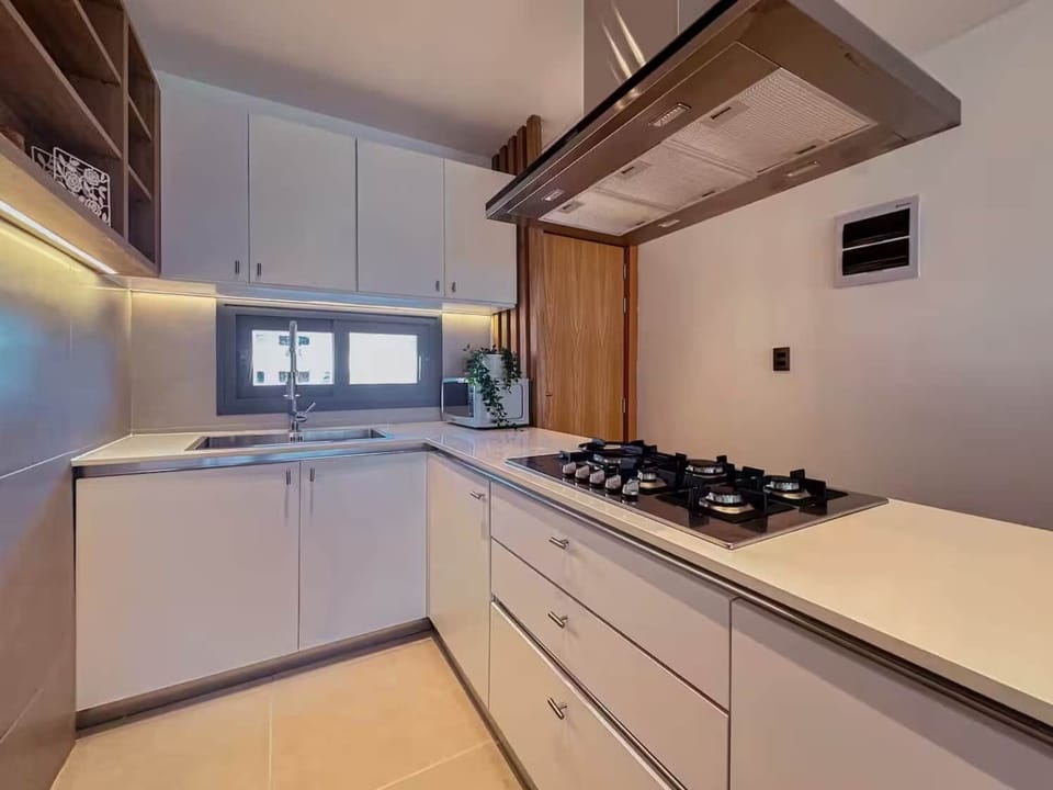 Sapphire Sky Penthouse (17)
