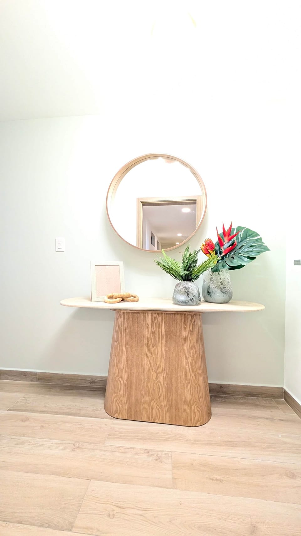 Cana Life Luxury | City Beach - Pool View Entry Area 