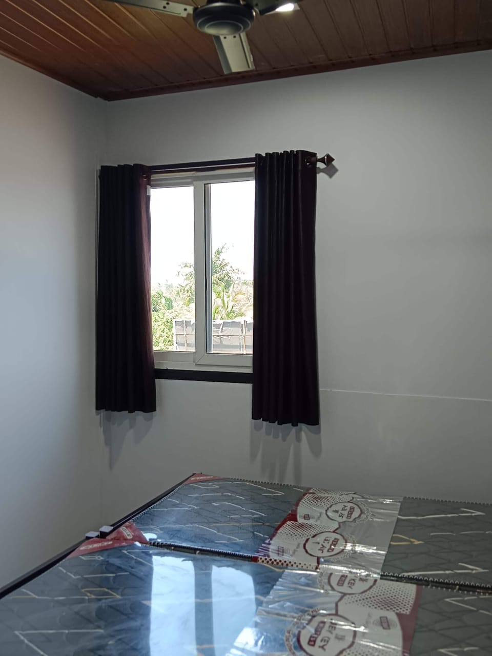 Basic Double Room, Balcony, Valley View | Interior