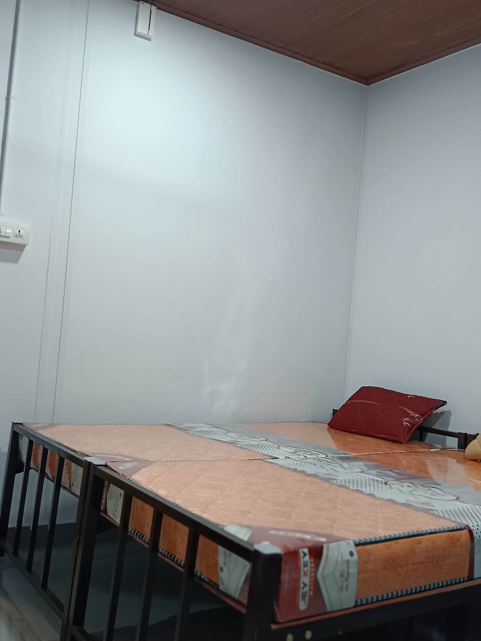 Basic Double Room, Balcony, Valley View | Interior
