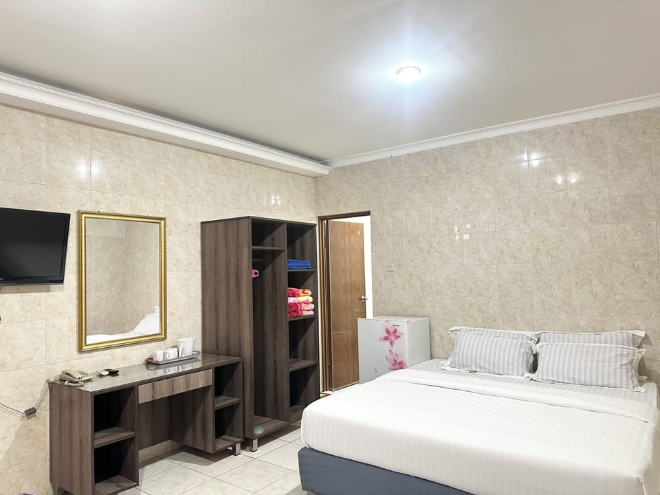 Standard Room | Desk, soundproofing, free WiFi