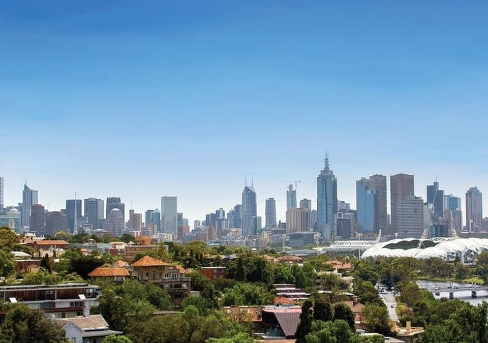 Sweeping Melbourne skyline views