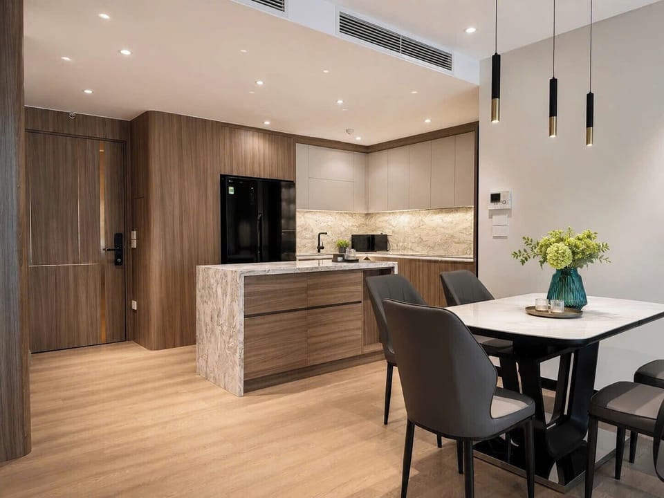 Apartment, Air conditioning, City View | Dining