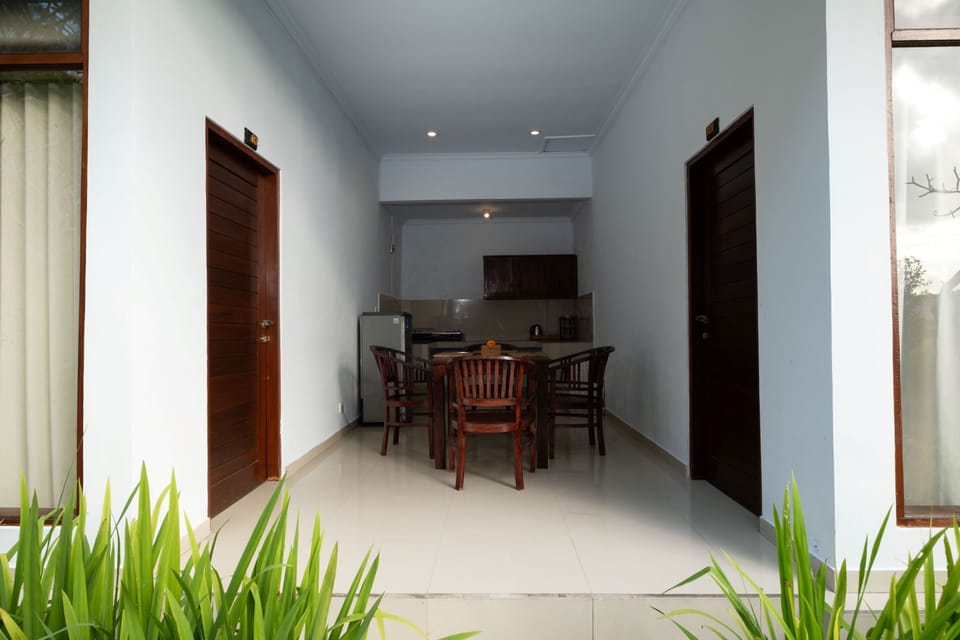 Villa, Balcony, Garden View | Private kitchen