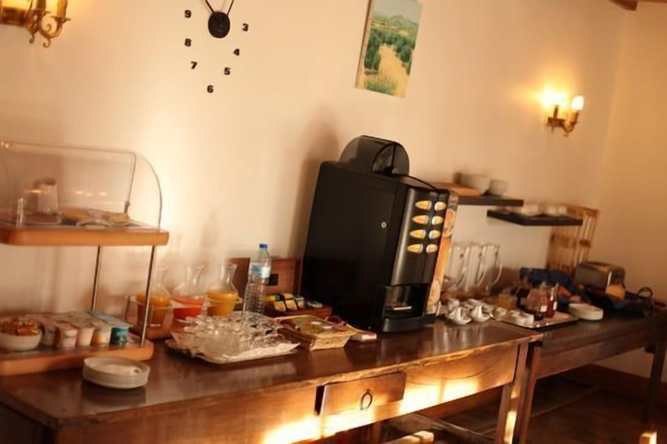 Daily continental breakfast for a fee