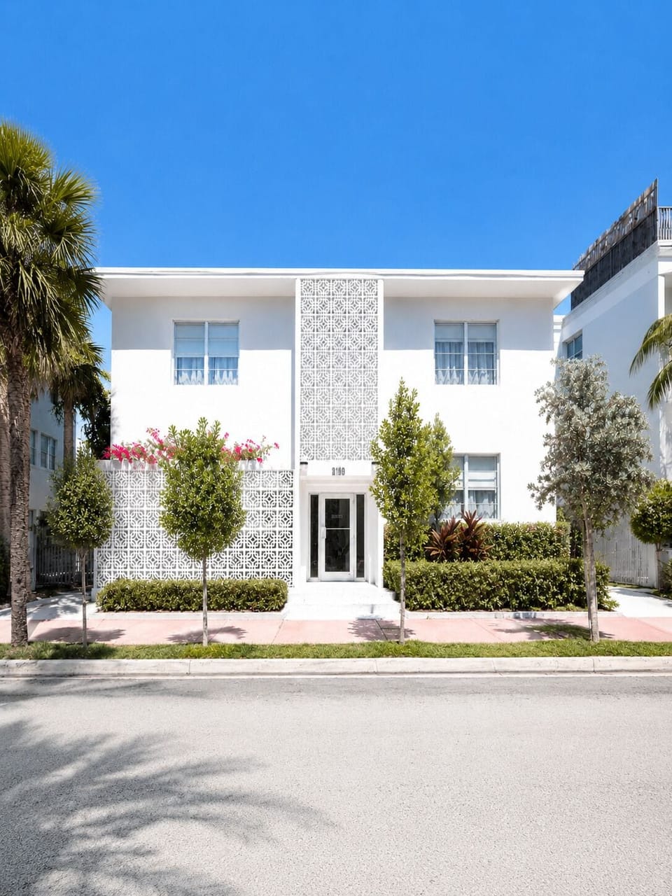 Basic Apartment | Exterior