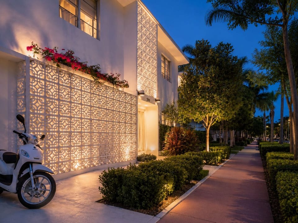 Basic Apartment | Exterior