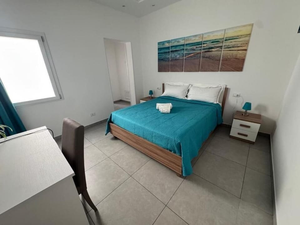 In-room safe, iron/ironing board, free WiFi