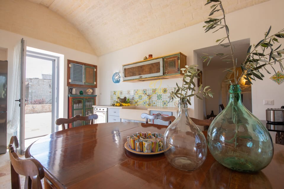 House (2 Bedrooms) | Living area