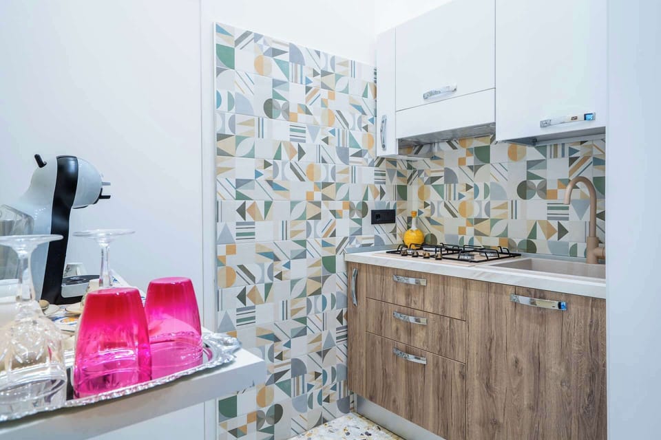 Luxury Double Room, Balcony, City View | Private kitchen | Espresso maker, coffee/tea maker, electric kettle