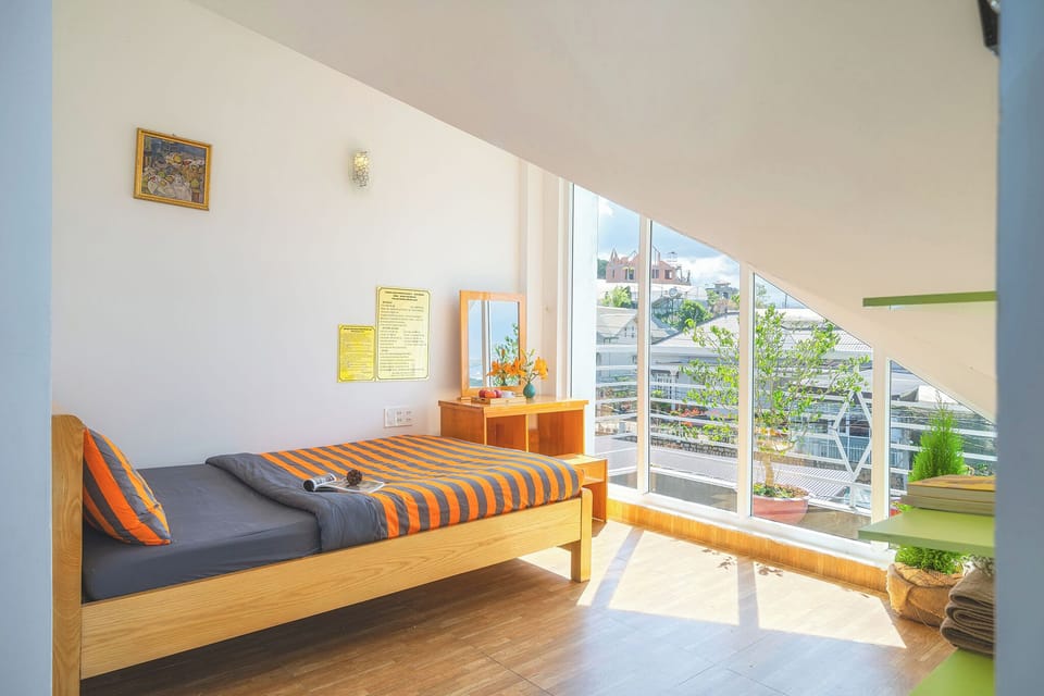 Double Room, Garden View | Free WiFi