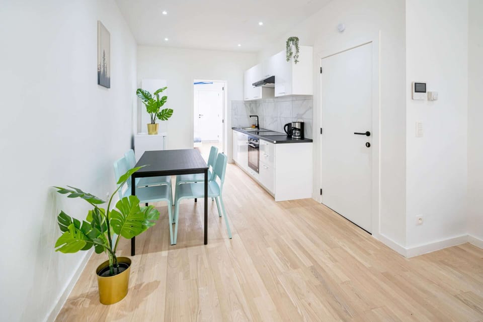 Apartment | Dining