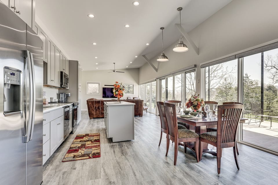 House (2 Bedrooms) | Interior