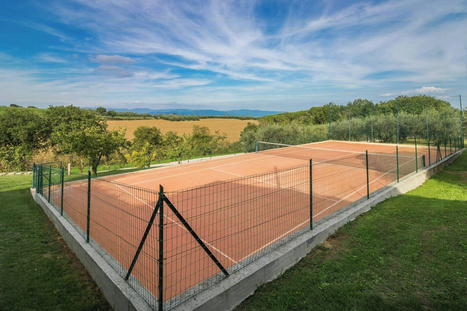Sport court