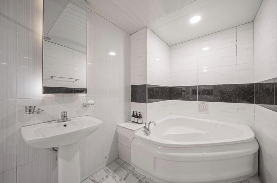 Superior Double or Twin Room | Bathroom | Separate tub and shower, hair dryer, towels, soap