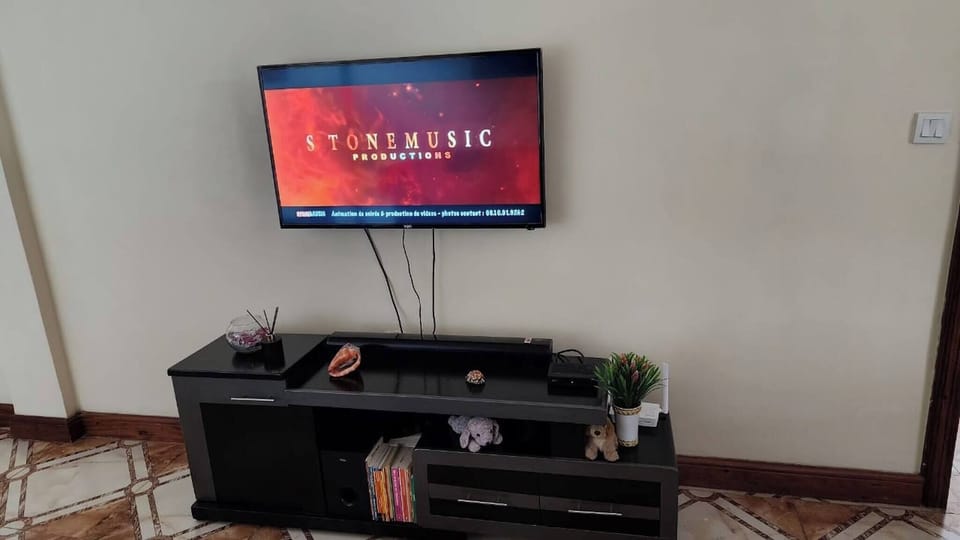 Apartment, 2 Bedrooms, Accessible, Smoking | Room amenity