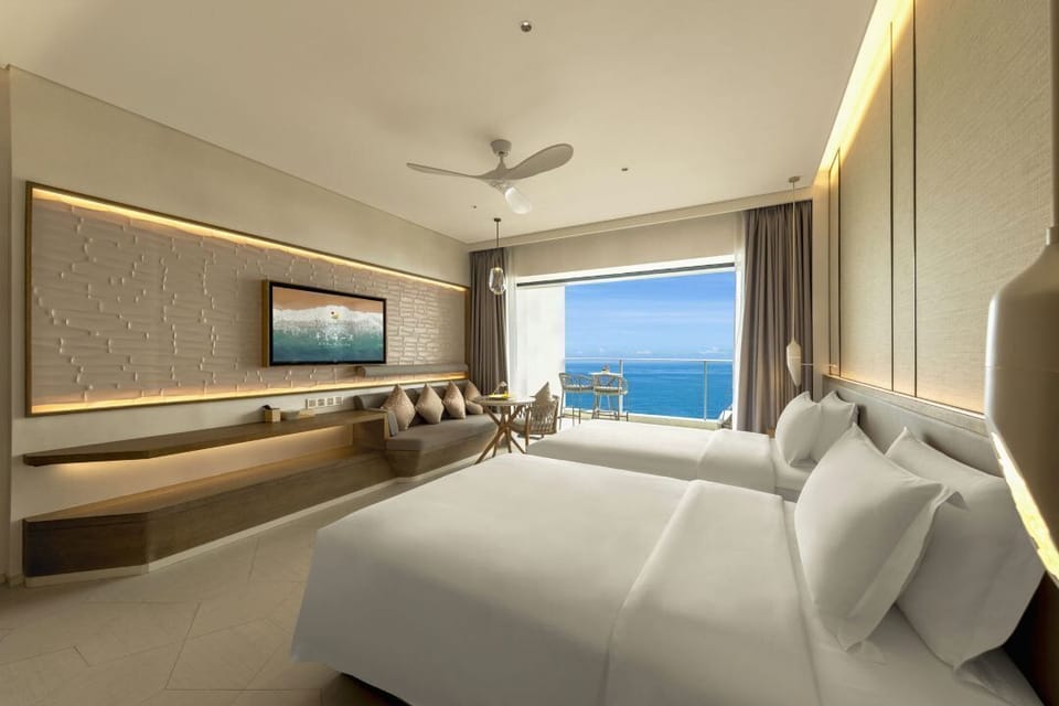 Deluxe Ocean View Twin Bed Room | WiFi (free), bed sheets