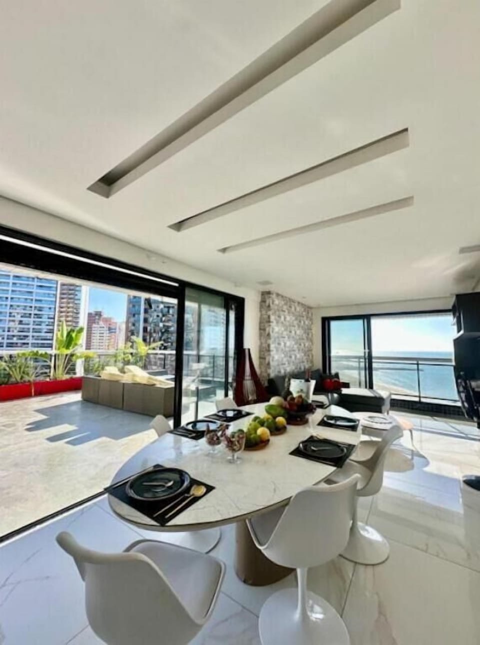 Deluxe Apartment, Patio, Ocean View | Dining