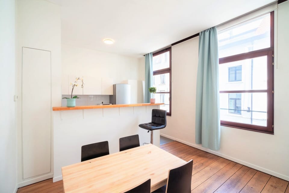 Apartment | Dining