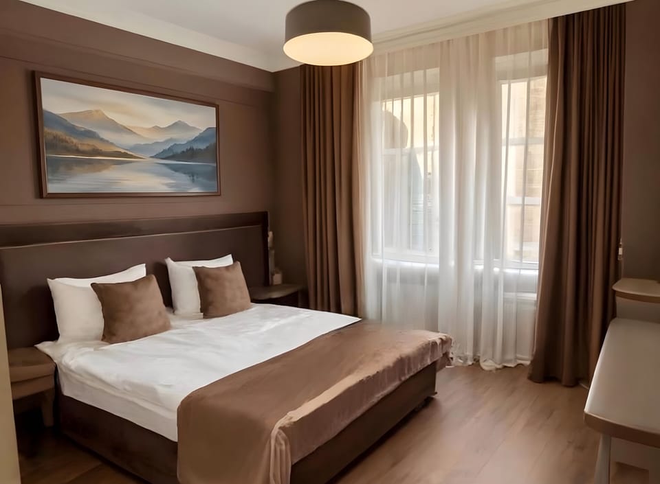 Deluxe Double Room | Free WiFi