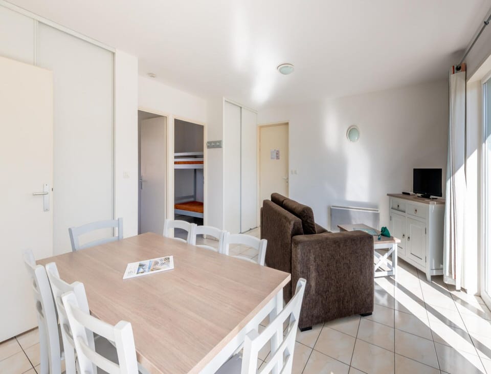 House | Dining