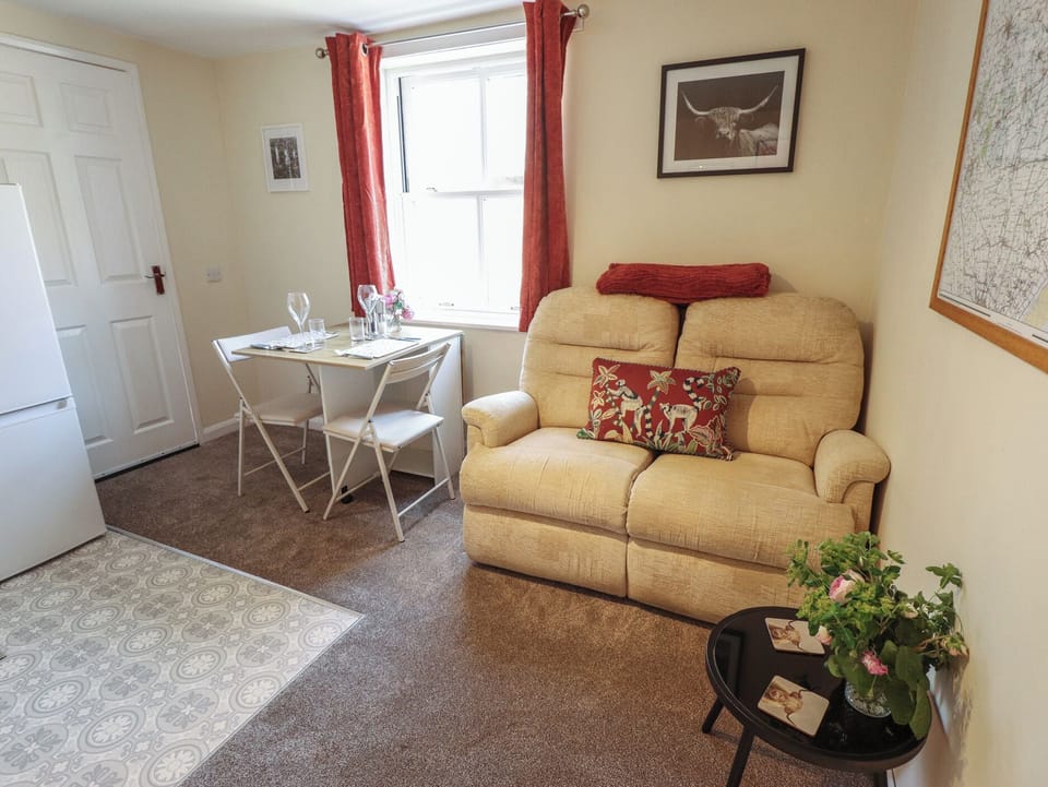 Cottage | Living area