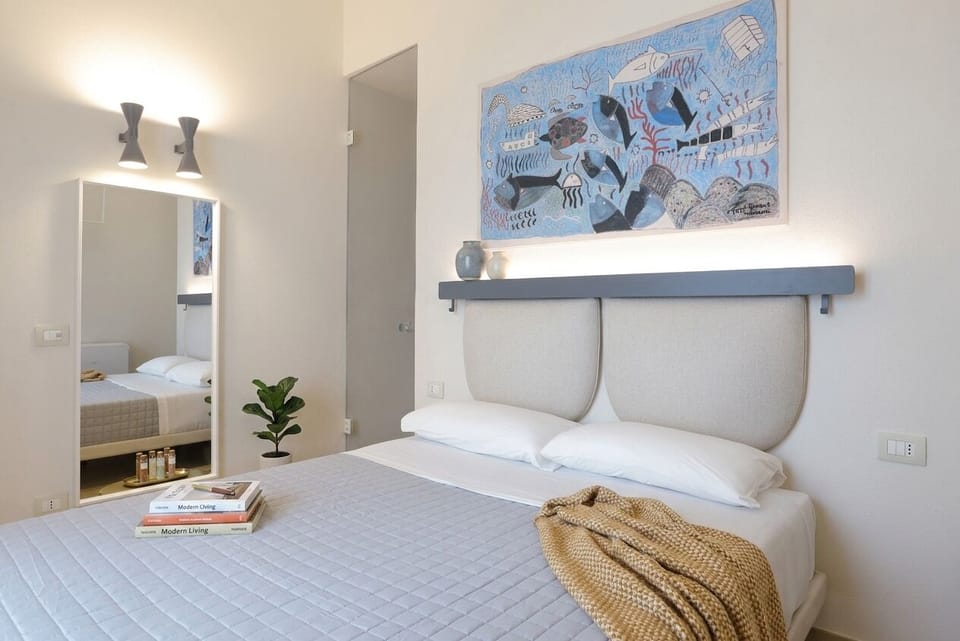 In-room safe, free WiFi