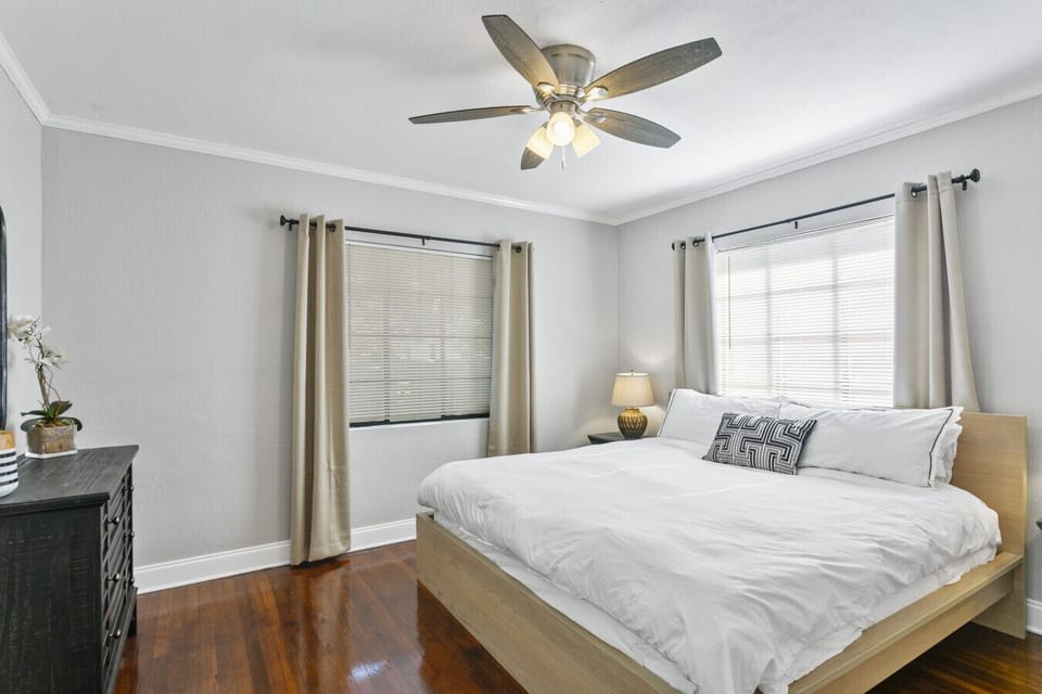 Relax and unwind in king bedroom