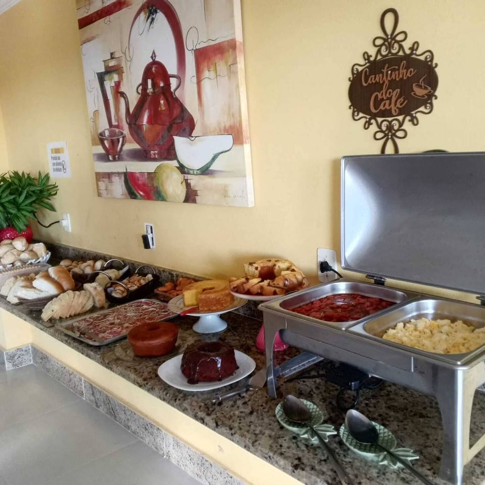 Free daily self-serve breakfast
