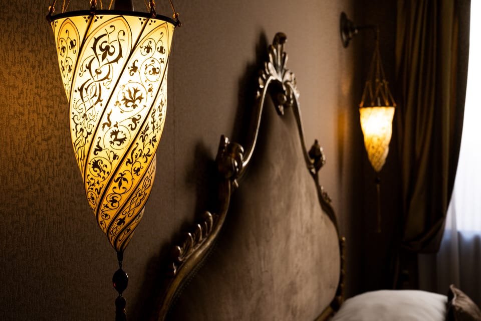 Superior Room | Minibar, in-room safe, individually decorated, individually furnished