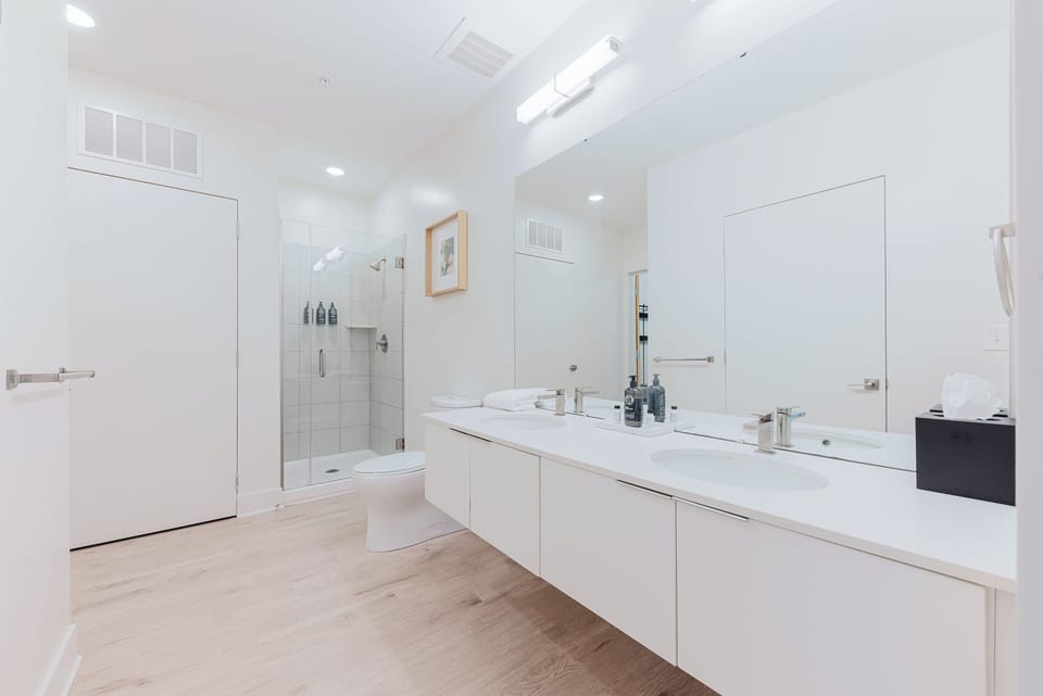 Suite, 1 Bedroom | Bathroom