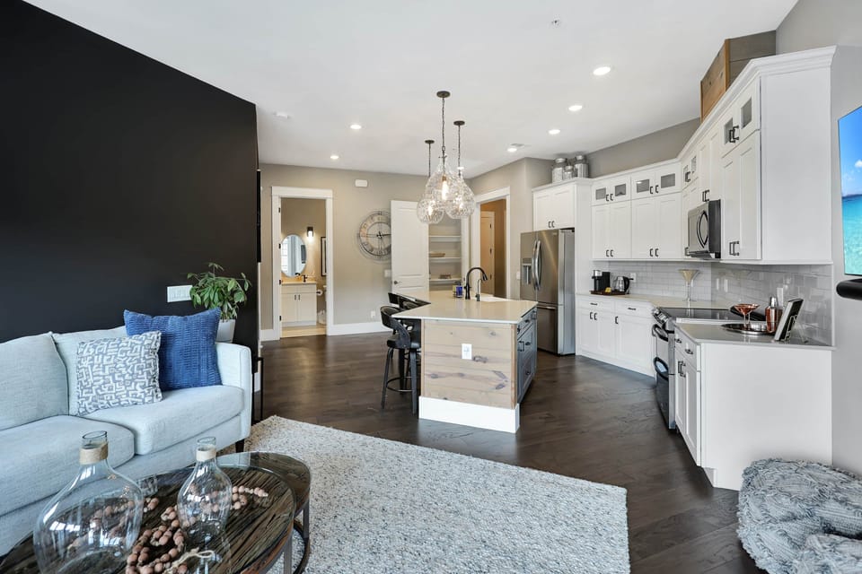 Full Size Kitchen