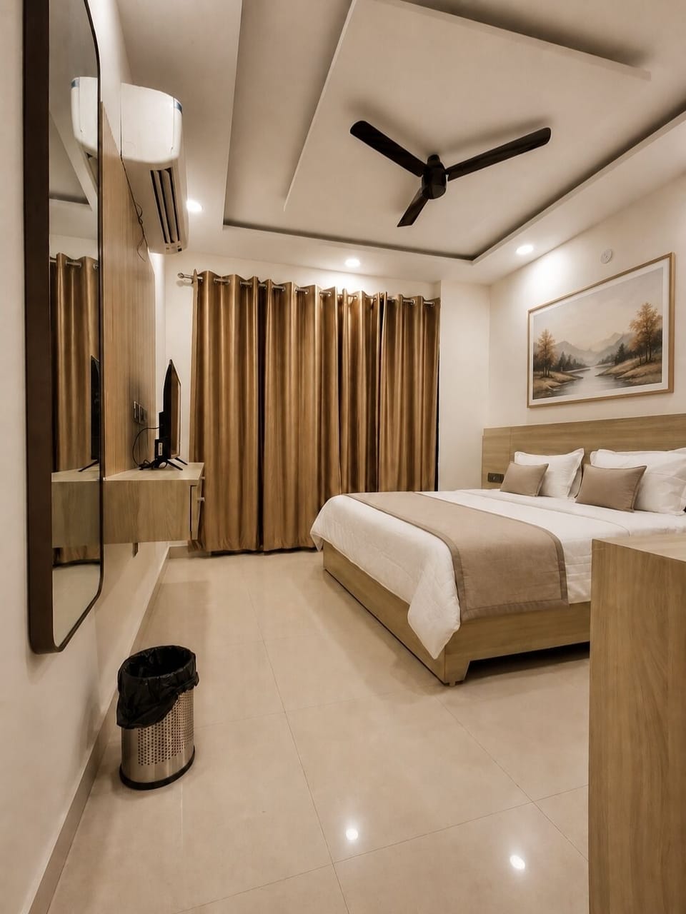 Deluxe Double Room, Balcony, City View | Premium bedding, desk, laptop workspace, iron/ironing board