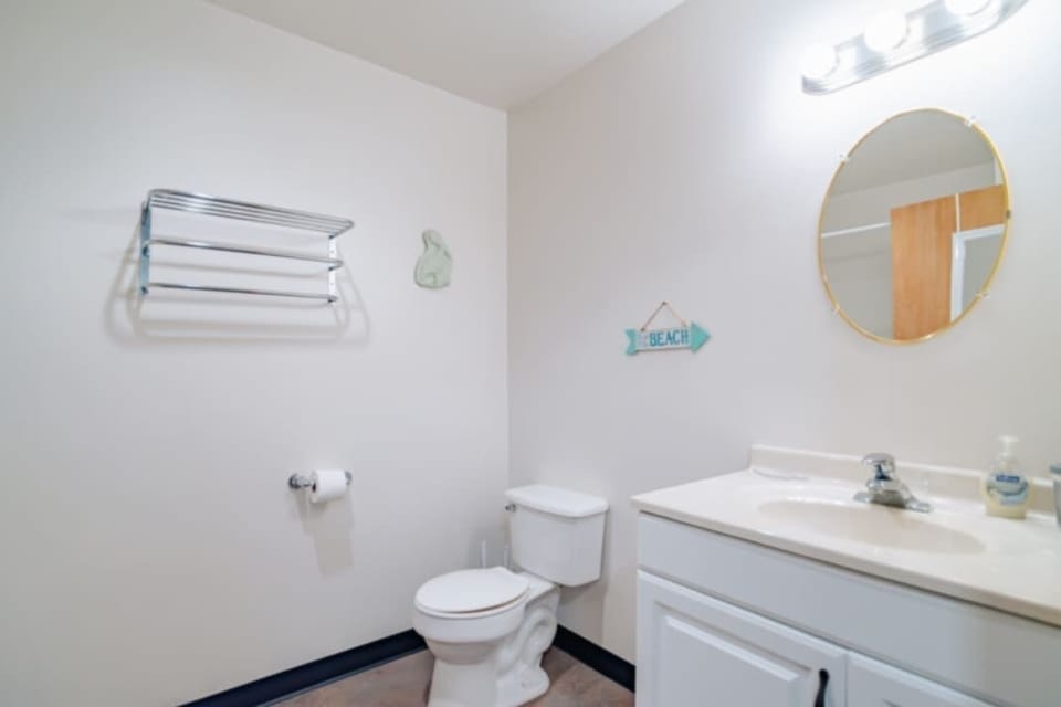 Guest Room #12 