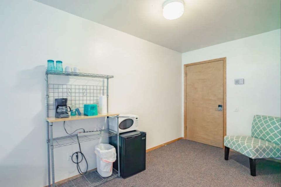 Guest Room #9