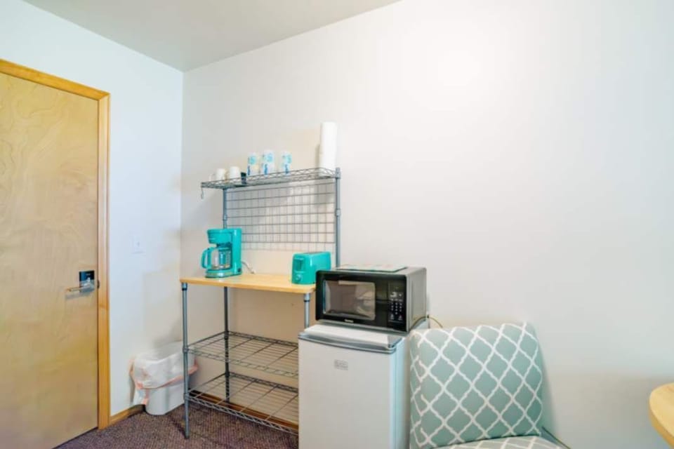 Guest Room #10