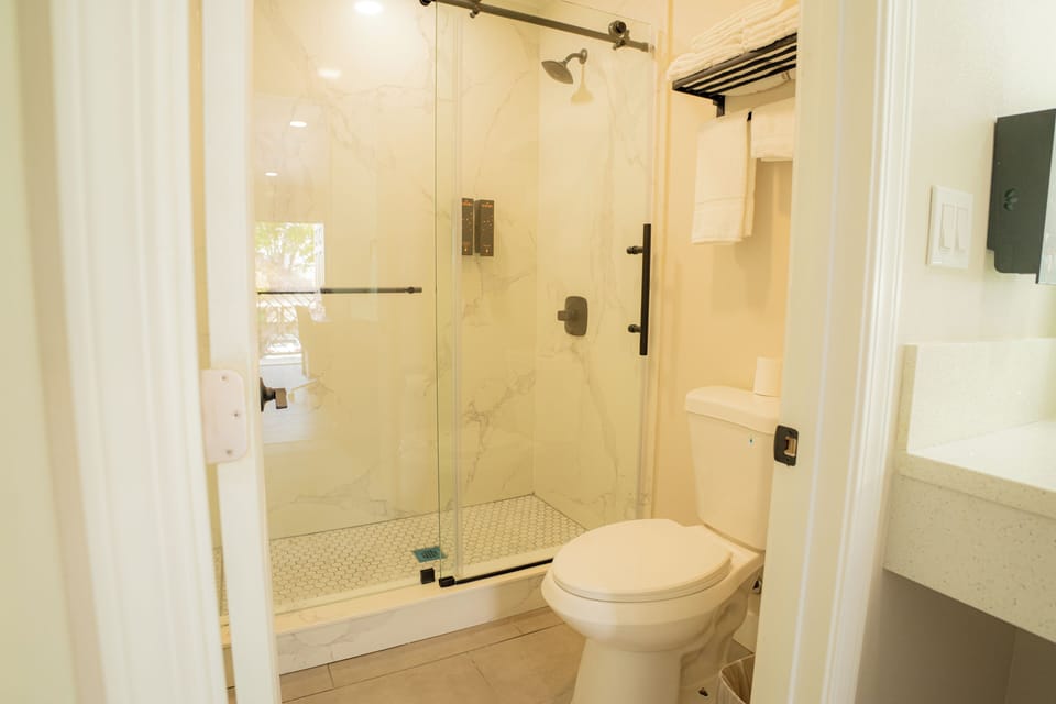 Family Double Room | Bathroom