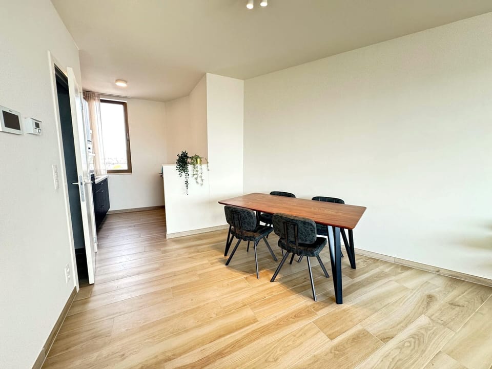 Apartment | Dining