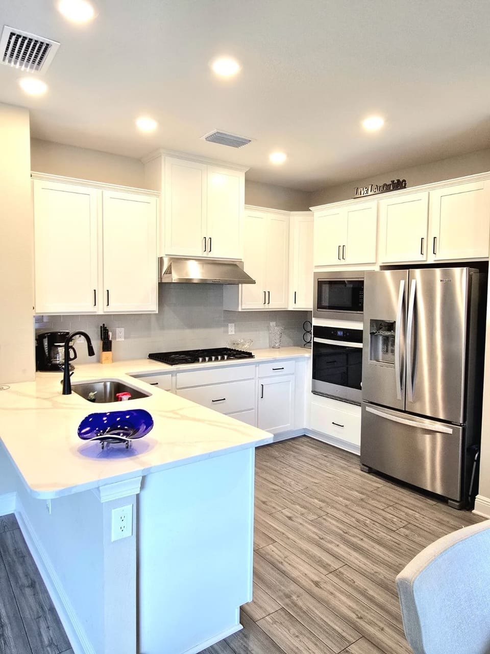 Fully equipped kitchen