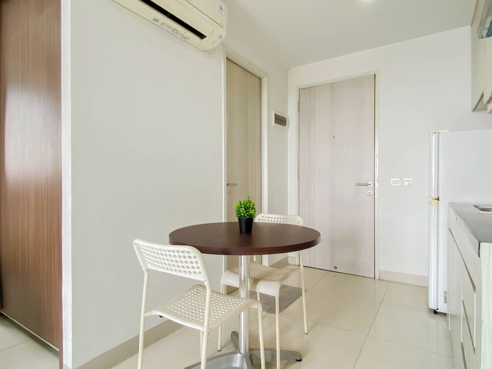Standard Studio | Dining room