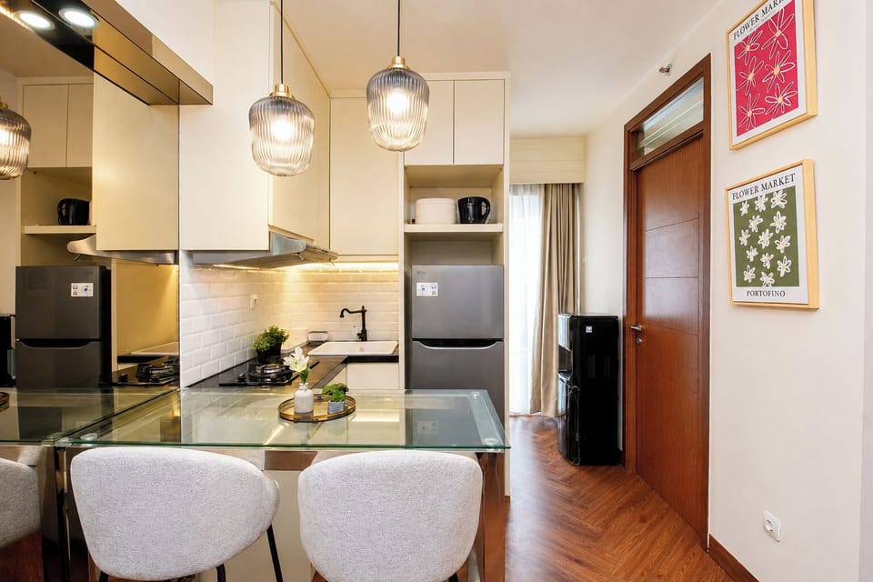 Standard Apartment | Dining room