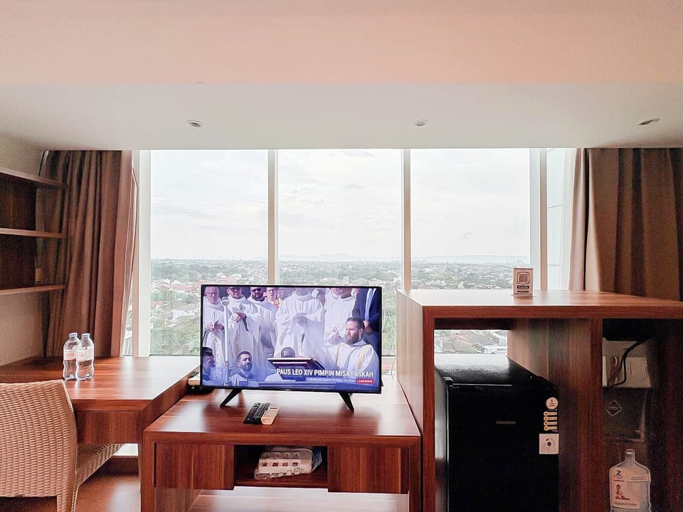Standard Studio | Television