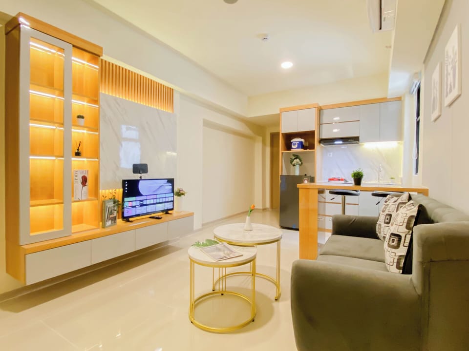 Standard Apartment | Living room