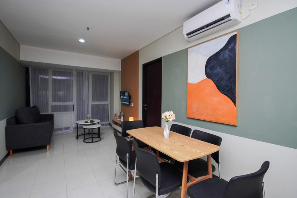 Standard Apartment | Dining room