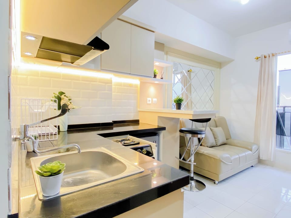Standard Apartment | Private kitchen | Electric kettle