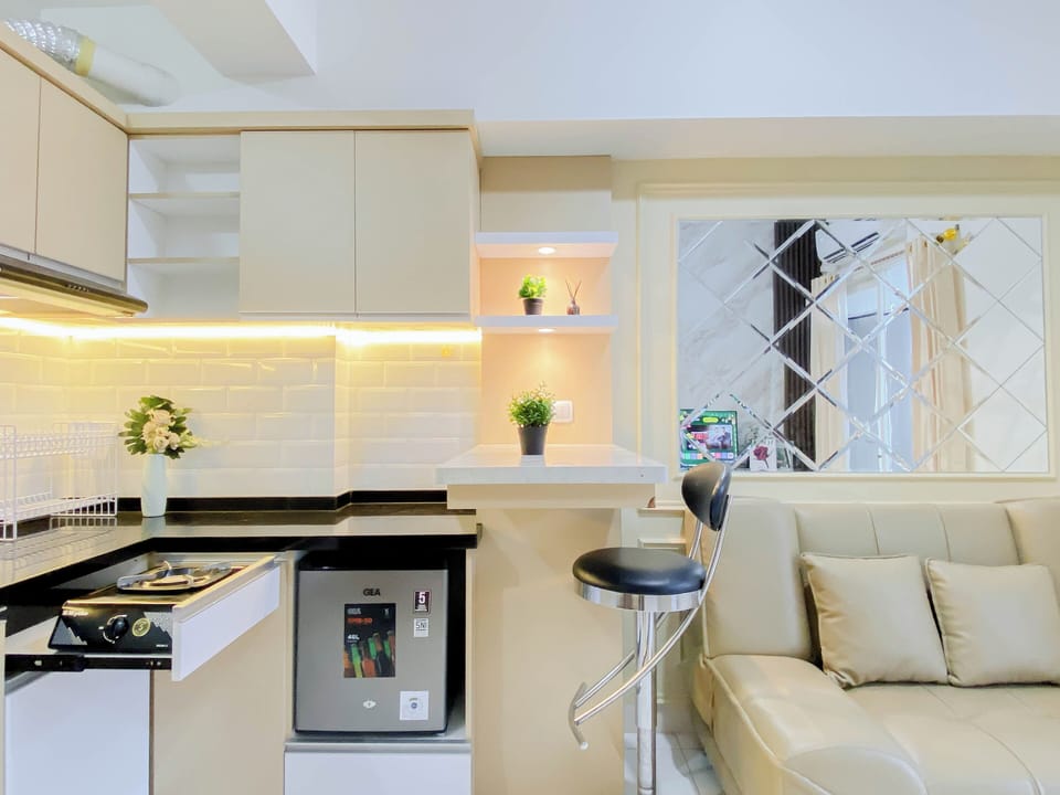 Standard Apartment | Private kitchen | Electric kettle