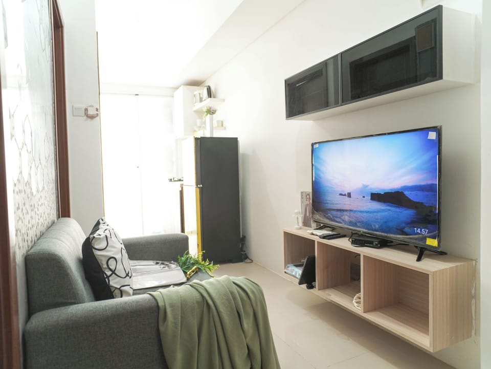 Standard Apartment | Living room