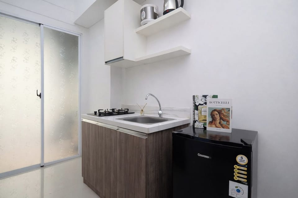 Standard Apartment | Private kitchen | Electric kettle