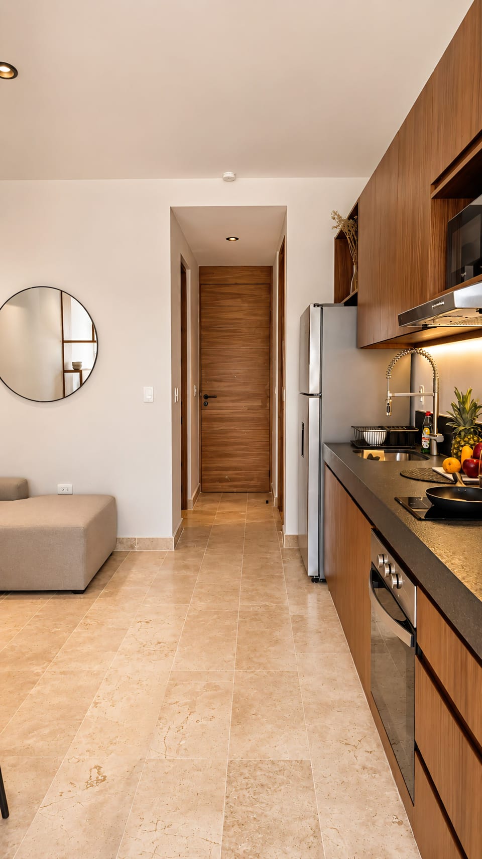 Comfort Studio, Balcony, Garden View | Private kitchen | Full-size fridge, microwave, oven, stovetop